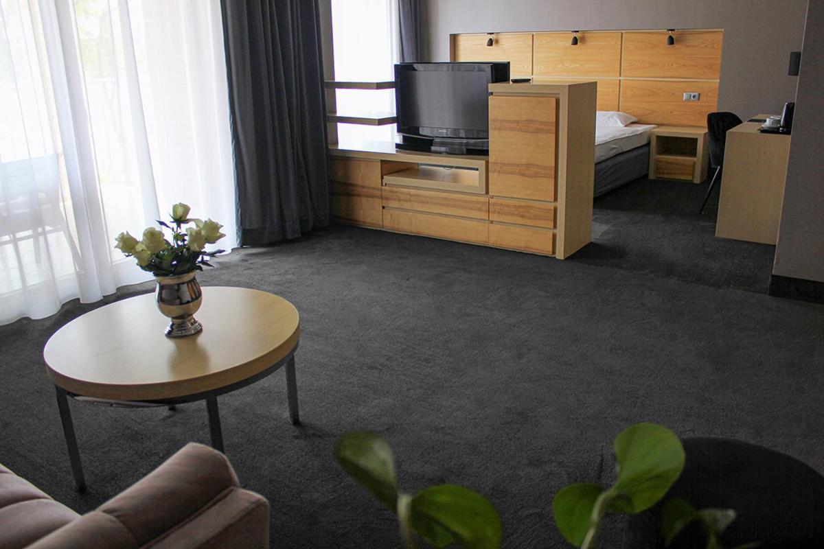 Willa Port Ostroda Luaran gambar A room at the hotel