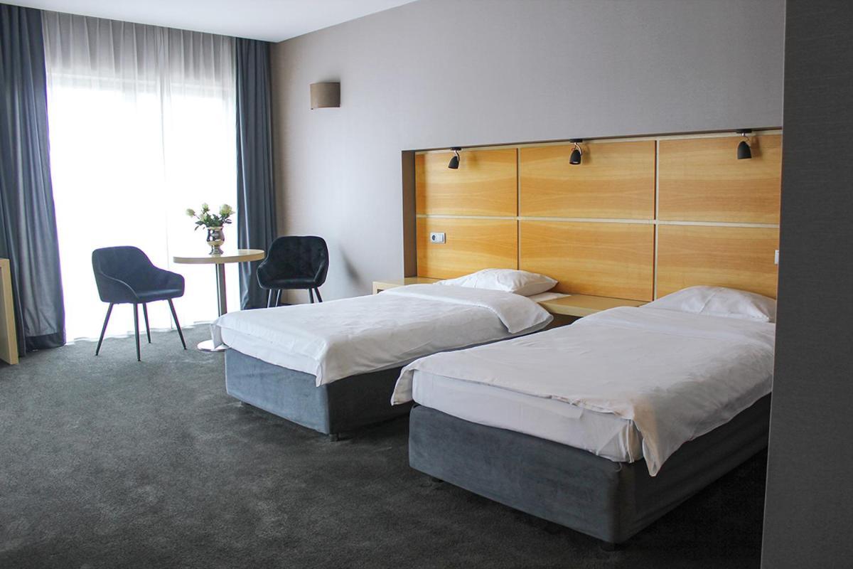 Willa Port Ostroda Luaran gambar A room at the hotel