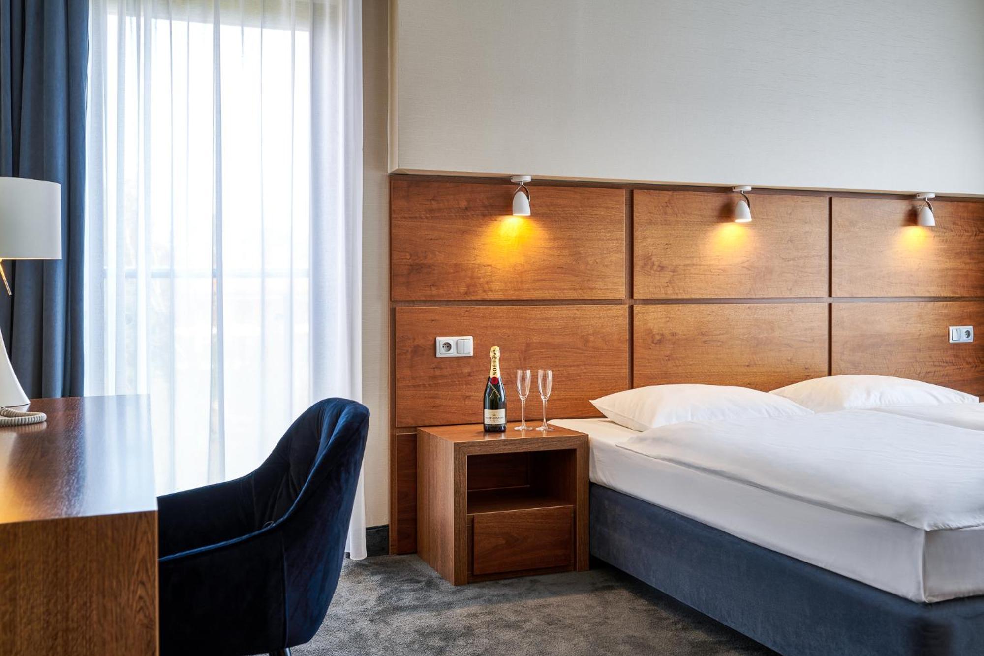 Willa Port Ostroda Luaran gambar A room at the hotel