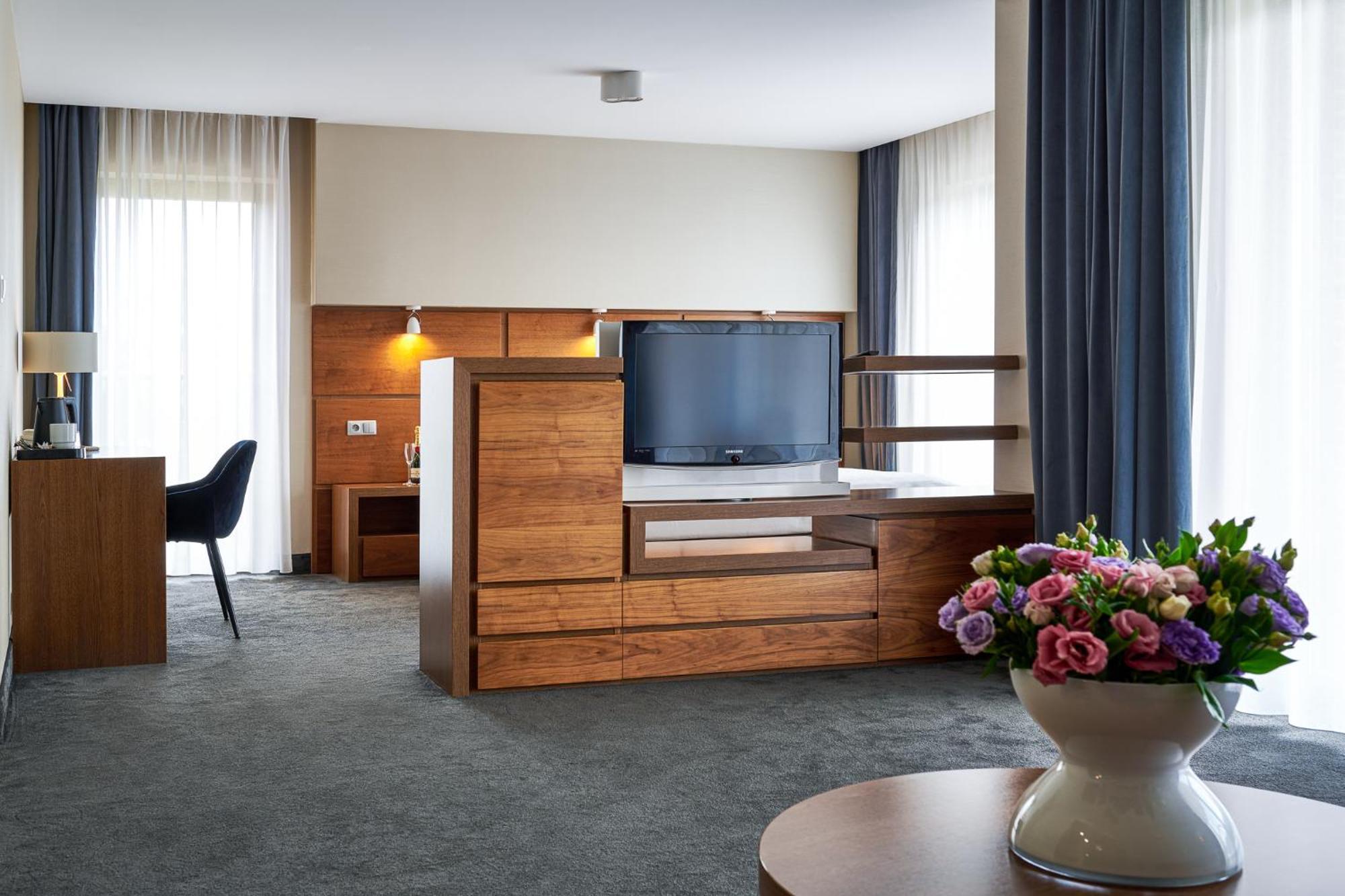 Willa Port Ostroda Luaran gambar A room at the hotel
