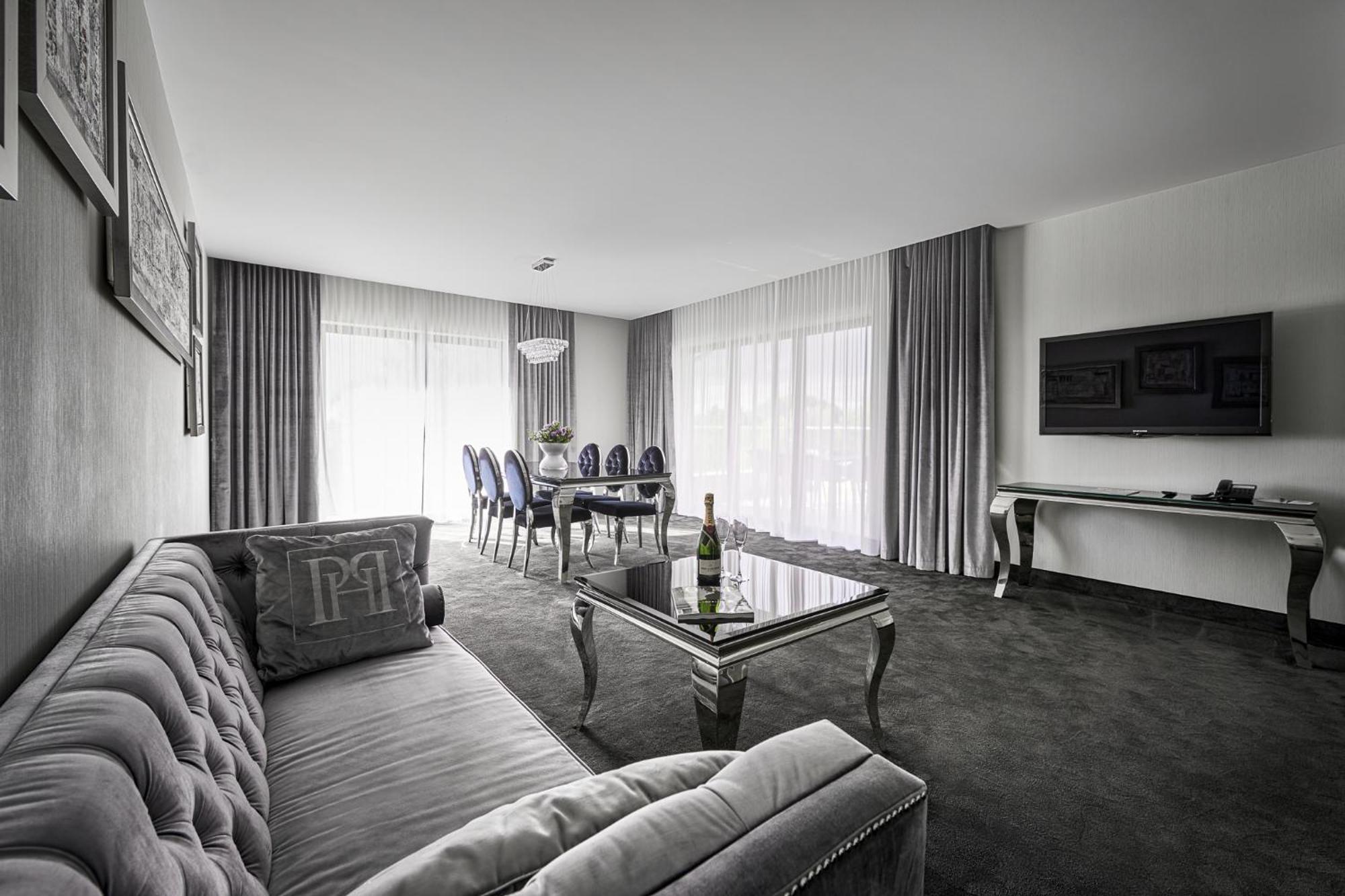 Willa Port Ostroda Luaran gambar Suite